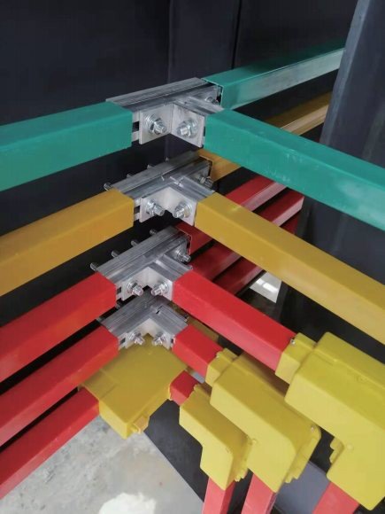 Conductor bar joint detail